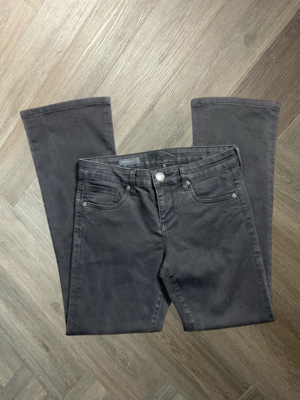 Kut from the Kloth Farrah Baby Bootcut Stretch Denim Jeans Womens 6 Black Boho